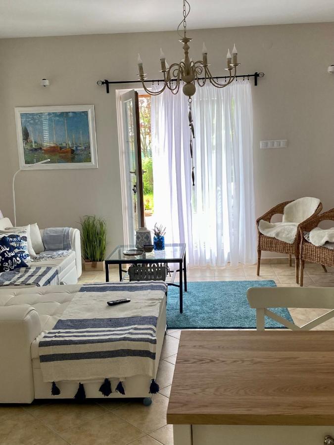 Villa Scamard Замарди Экстерьер фото